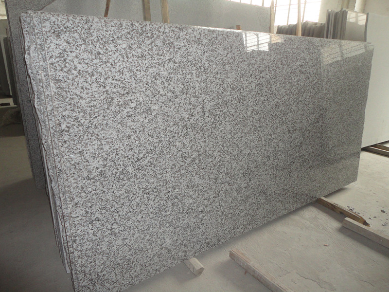 G439 Big White Flower Granite Slabs Snow Gray Granite Tiles